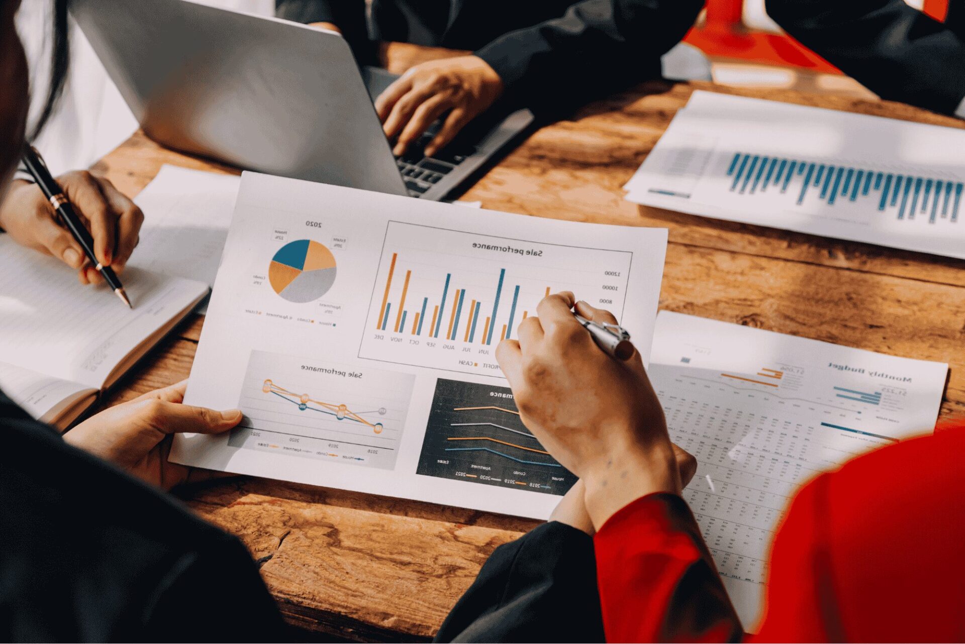 Scale Your Business Without The Stress of Finance | 8 Figure Finance